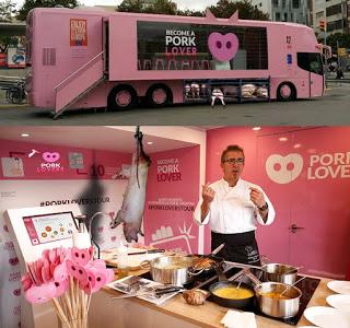 El autobús «Pork Lovers» promueve la violencia contra los cerdos