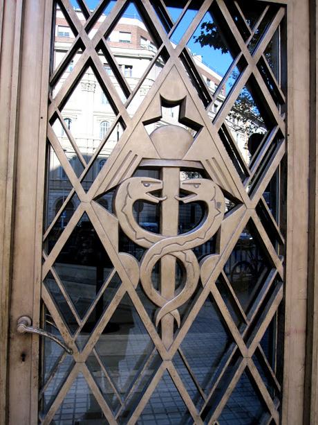 HERMES...FOTOS REGALO DE MIQUEL CARTISANO DEL FANTÁSTICO BLOG, TOT BARCELONA...http://totbarcelona.blogspot.com.es/2017/11/el-modulor-postita-de-antonio-beneyto-y.html...A LA BARCELONA D' ABANS, D' AVUI I DE SEMPRE...!!!...20-11-2017...!!! HERMES...FOTOS REGALO DE MIQUEL CARTISANO DEL FANTÁSTICO BLOG, TOT BARCELONA...http://totbarcelona.blogspot.com.es/2017/11/el-modulor-postita-de-antonio-beneyto-y.html...A LA BARCELONA D' ABANS, D' AVUI I DE SEMPRE...!!!...20-11-2017...!!!