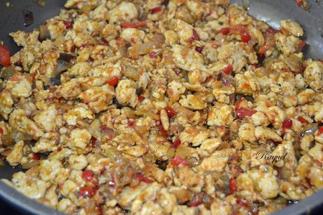 Apagallums rellenos de pollo y verduras gratinados al horno