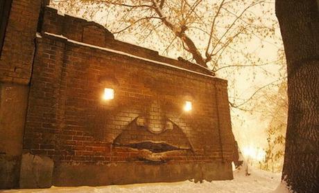 Un artista Ruso revive los lugares muertos con insolitos graffitis