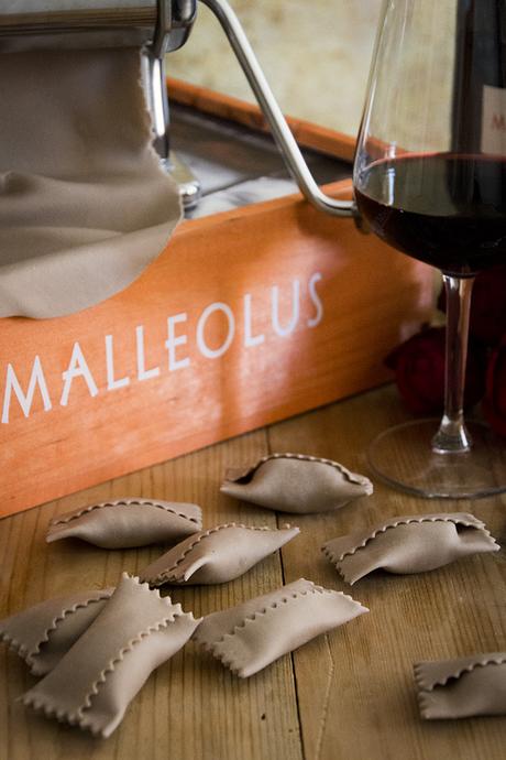 PASTA FRESCA AL VINO TINTO