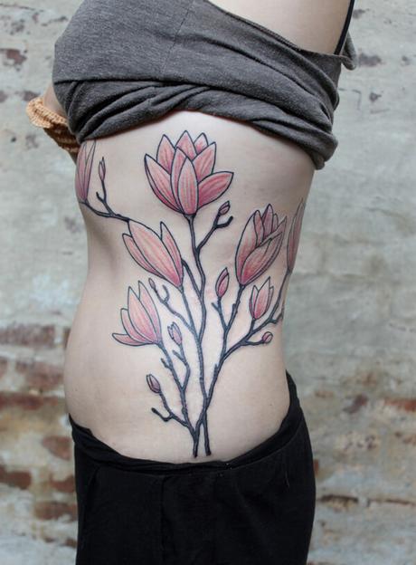 Ideas de Tatuajes para mujeres de magnolias rosadas