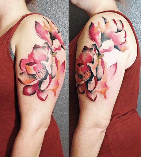 Ideas de Tatuajes para mujeres de magnolias rosadas