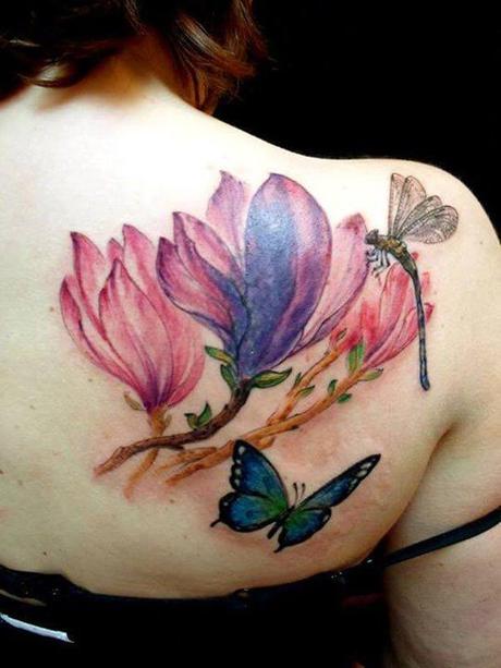 Ideas de Tatuajes para mujeres de magnolias rosadas
