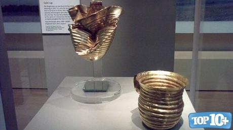  Vaso de Oro Ringlemere-entre-los-mayores-tesoros-escondidos-ya-encontrados