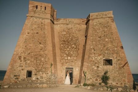 Laura y Gonzalo, postboda a orillas del mar Mediterráneo