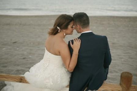Laura y Gonzalo, postboda a orillas del mar Mediterráneo