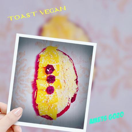 TOSTADA VEGANA TROPICAL