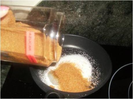 Tarta de melocotones al revés