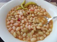 Pochas frescas con verduras a la Navarra