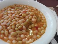 Pochas frescas con verduras a la Navarra