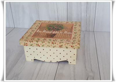 CAJA CON DECOUPAGE