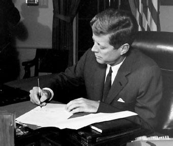 Biografía de JFK   {22 Nov 1963 - 2017}