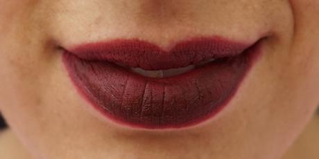 Labiales líquidos Mark de AVON Labiales líquidos Mark de AVON