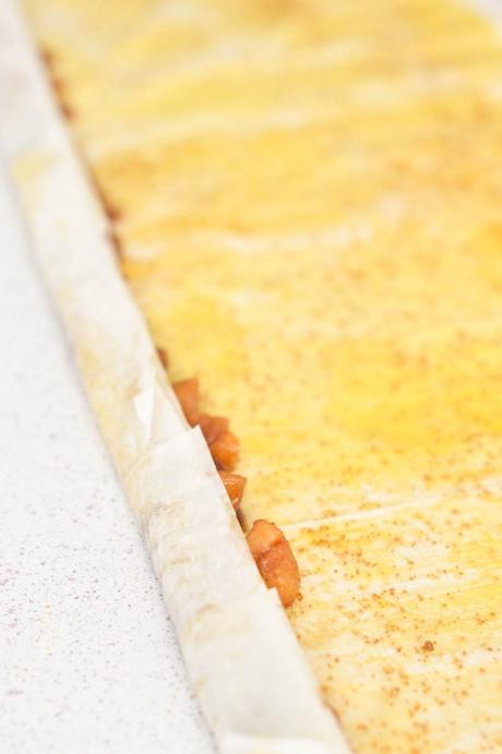 Tarta de manzana espiral con pasta filo