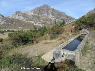 Villanueva de la Tercia-Peña los Bueyes-Peña Quebrá