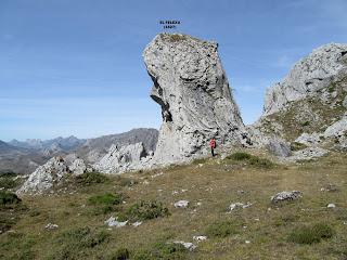 Villanueva de la Tercia-Peña los Bueyes-Peña Quebrá