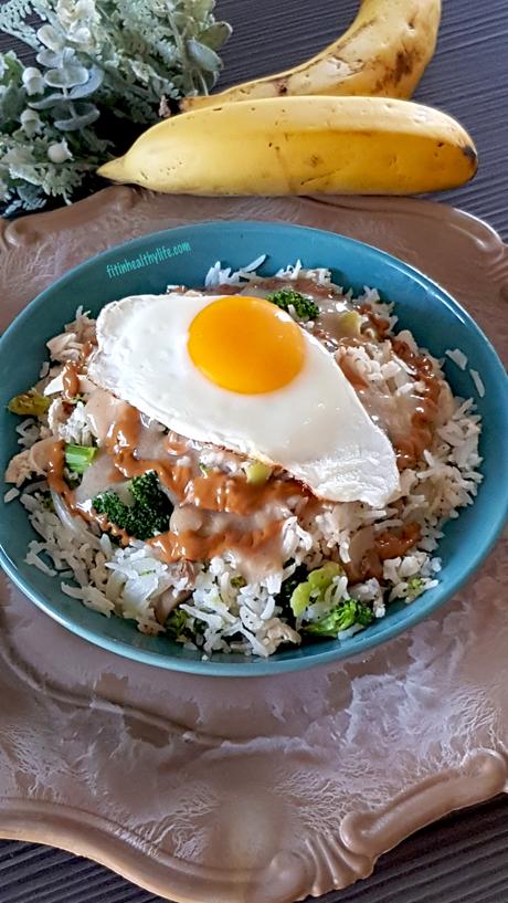 ARROZ,VERDURITAS Y POLLO A LA CREMA DE PLATANO Y CACAHUETE