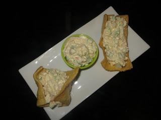 Paloma de Salamanca o Gaviota de León (CORTEZAS DE TRIGO RELLENAS DE ENSALADILLA)