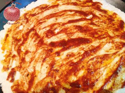 Pizza de lacón con salsa picante sin gluten Pizza de lacón con salsa picante sin gluten