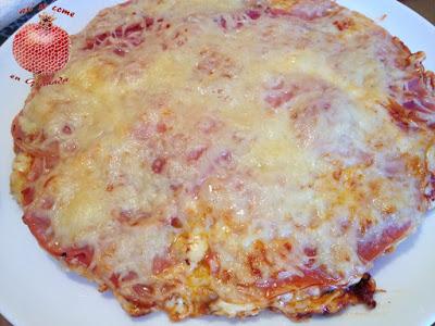 Pizza de lacón con salsa picante sin gluten Pizza de lacón con salsa picante sin gluten