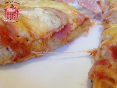 Pizza de lacón con salsa picante sin gluten Pizza de lacón con salsa picante sin gluten