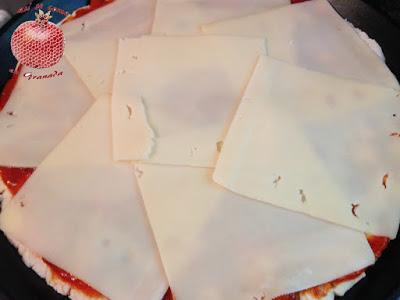 Pizza de lacón con salsa picante sin gluten Pizza de lacón con salsa picante sin gluten