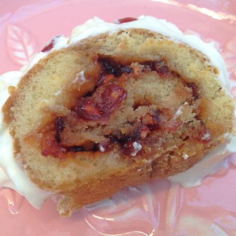 Arrollado de soletilla y granada