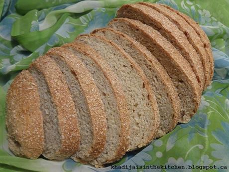 PAIN AU SON DE BLÉ / WHEAT BRAN BREAD / PAN CON SALVADO DE TRIGO / خبز بالنخالة