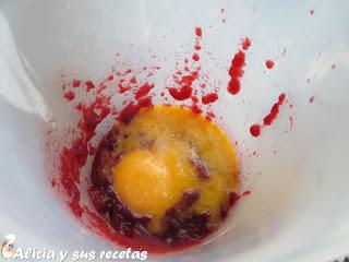 BRAZO SALADO DE REMOLACHA RELLENO DE QUESO