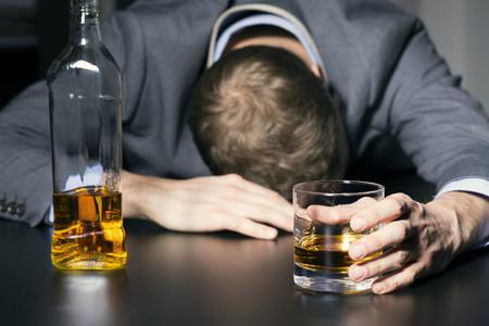 El peligro de la moderación: no existe una dosis segura de alcohol El peligro de la moderación: no existe una dosis segura de alcohol