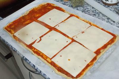 Pizza fit de avena 2 sabores sin lactosa ni gluten Pizza fit de avena 2 sabores sin lactosa ni gluten