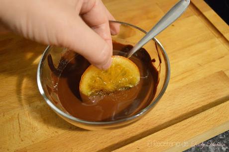 Naranjas confitadas y bañadas en chocolate - Reto #asaltablogs