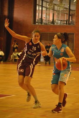 Mireia Vila: la puntería también es insistencia Mireia Vila: la puntería también es insistencia