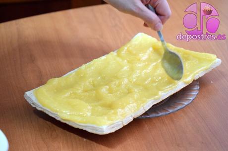 TARTA DE HOJALDRE CON YEMA Y NATA TARTA DE HOJALDRE CON YEMA Y NATA