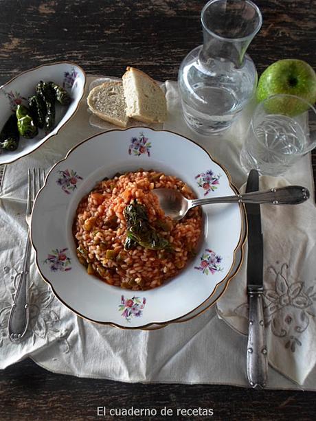 Arroz con tomate y pimientos fritos Arroz con Tomate & Pimientos Fritos