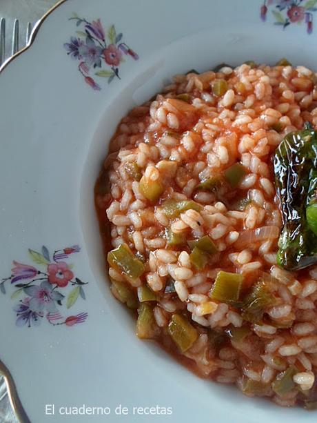 Arroz con tomate y pimientos fritos Arroz con Tomate & Pimientos Fritos