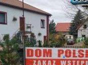 judíos indignados como mensajes casa huéspedes Polacos admiten judíos”