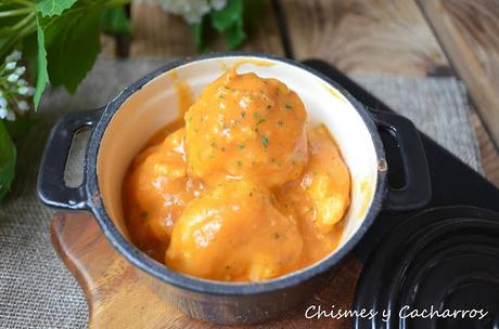 Albóndigas de Bacalao con Salsa de Ñoras Albóndigas de Bacalao con Salsa de Ñoras