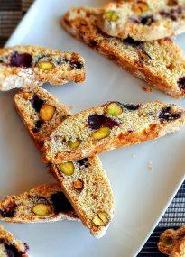 Receta de biscotes de pistacho y arándanos