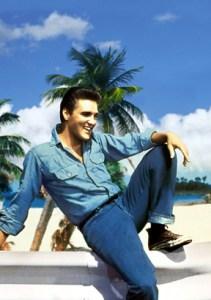 CONVERSE: UNA MARCA CON HISTORIA CONVERSE: UNA MARCA CON HISTORIA