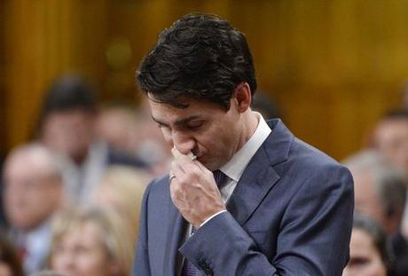 Trudeau se emociona al pedir perdón al colectivo LGBTIQ de Canadá