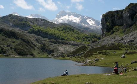 Tres destinos perfectos para el turismo rural en Asturias LagosCovadonga