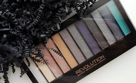 Paleta Essential Day to Night de Makeup Revolution: Opinión y Swatches Paleta Essential Day to Night de Makeup Revolution: Opinión y Swatches