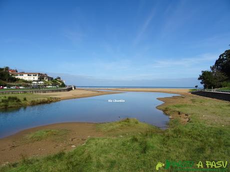 Desembocadura del Río Libardón en la Playa de la Griega