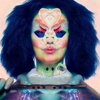 BJÖRK ENCANTA CON UTOPIA