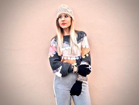 SEQUIN SWEATER SEQUIN SWEATER