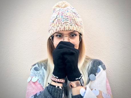 SEQUIN SWEATER SEQUIN SWEATER