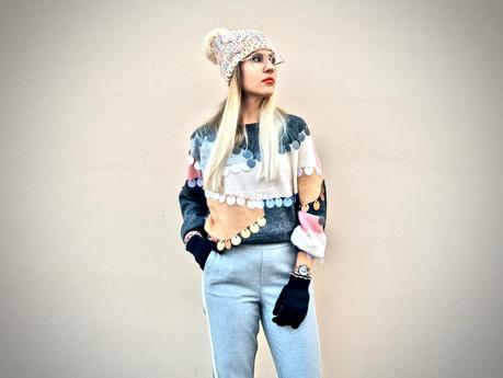 SEQUIN SWEATER SEQUIN SWEATER