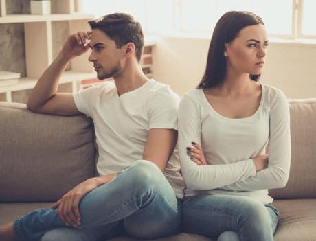 ¿Usted lo ve normal?: cómo evitar posicionarse en terapia de pareja ¿Usted lo ve normal?: cómo evitar posicionarse en terapia de pareja